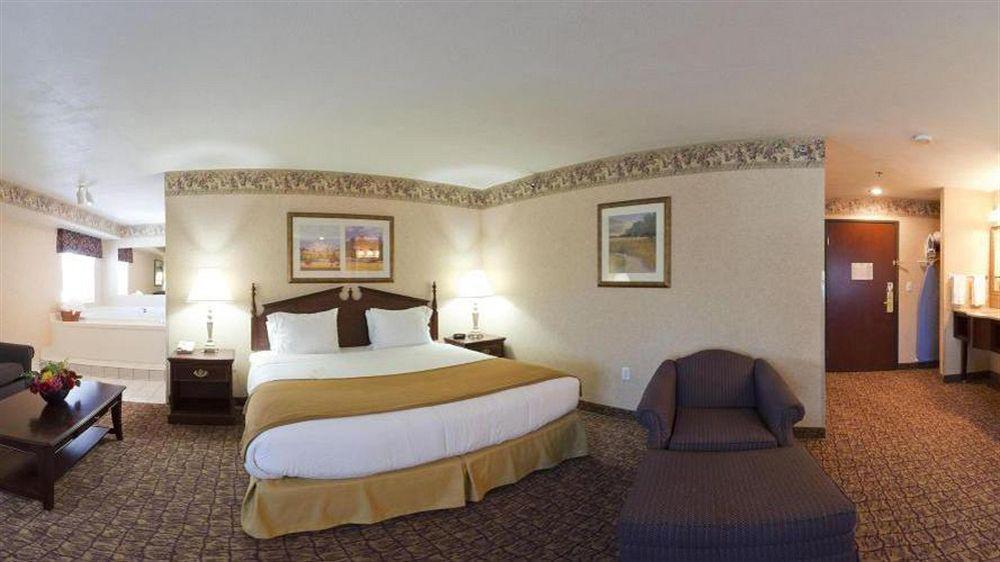 Holiday Inn Express Wenatchee By Ihg מראה חיצוני תמונה