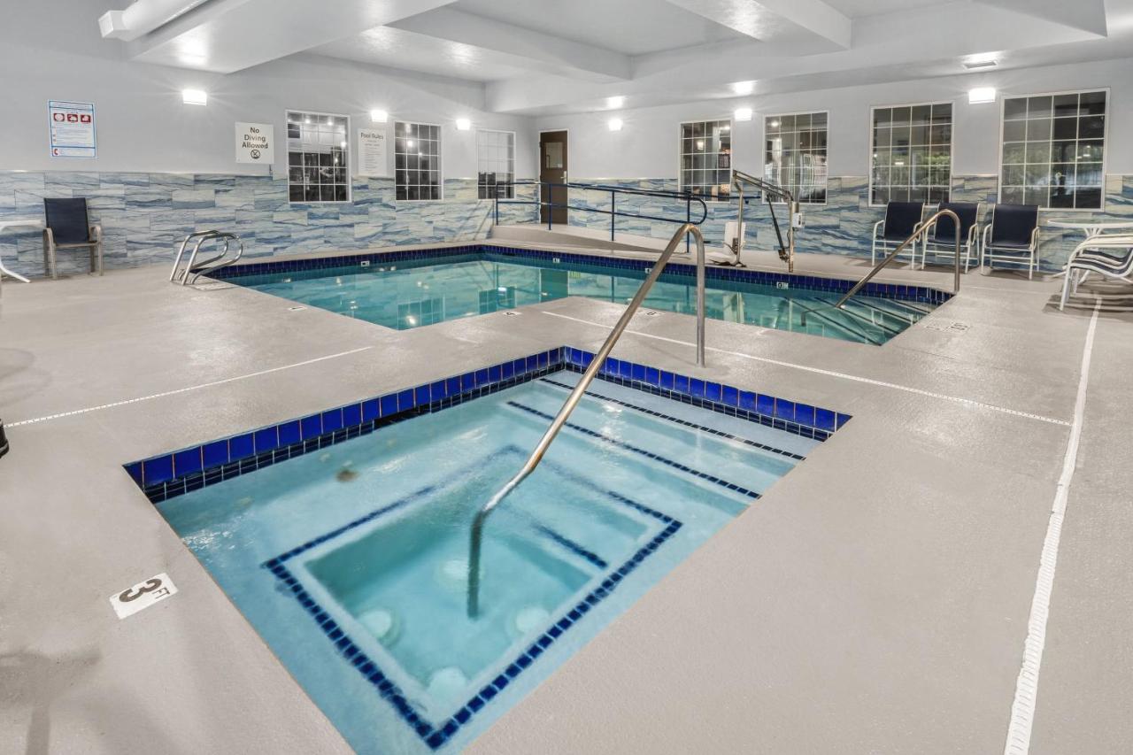 Holiday Inn Express Wenatchee By Ihg מראה חיצוני תמונה