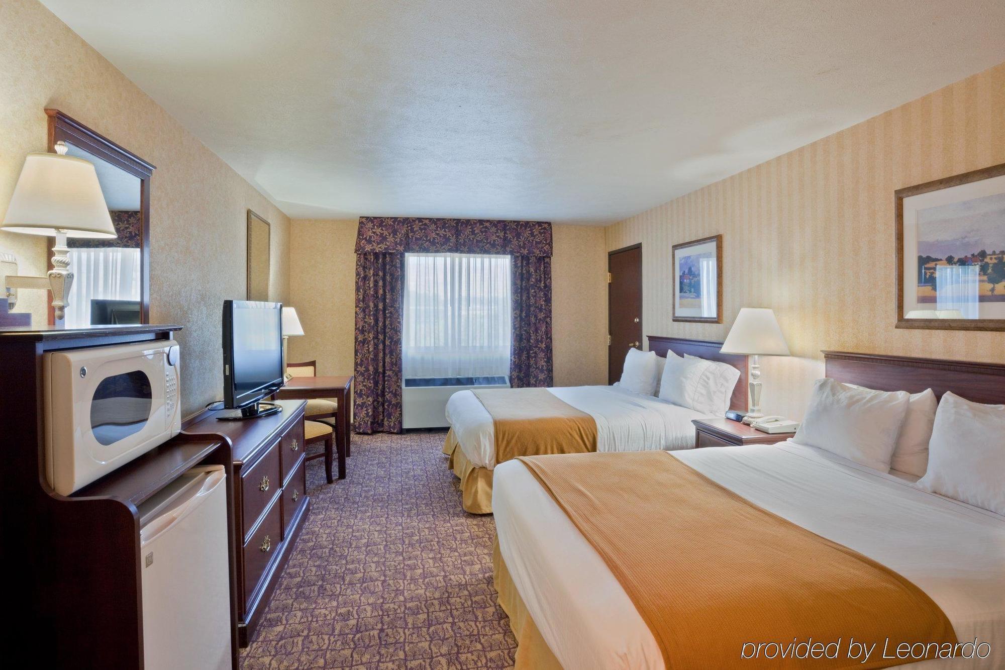 Holiday Inn Express Wenatchee By Ihg חדר תמונה