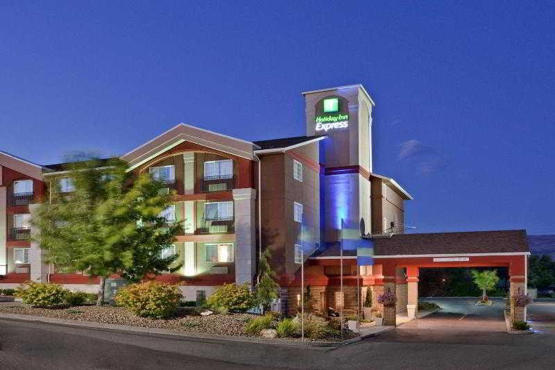 Holiday Inn Express Wenatchee By Ihg מראה חיצוני תמונה